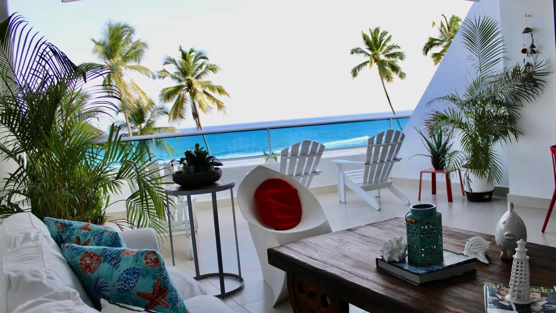 Lasolastower-Juandolio-2Br-3Bds-7Px-Wifi-Hugeterrace-Seaview location